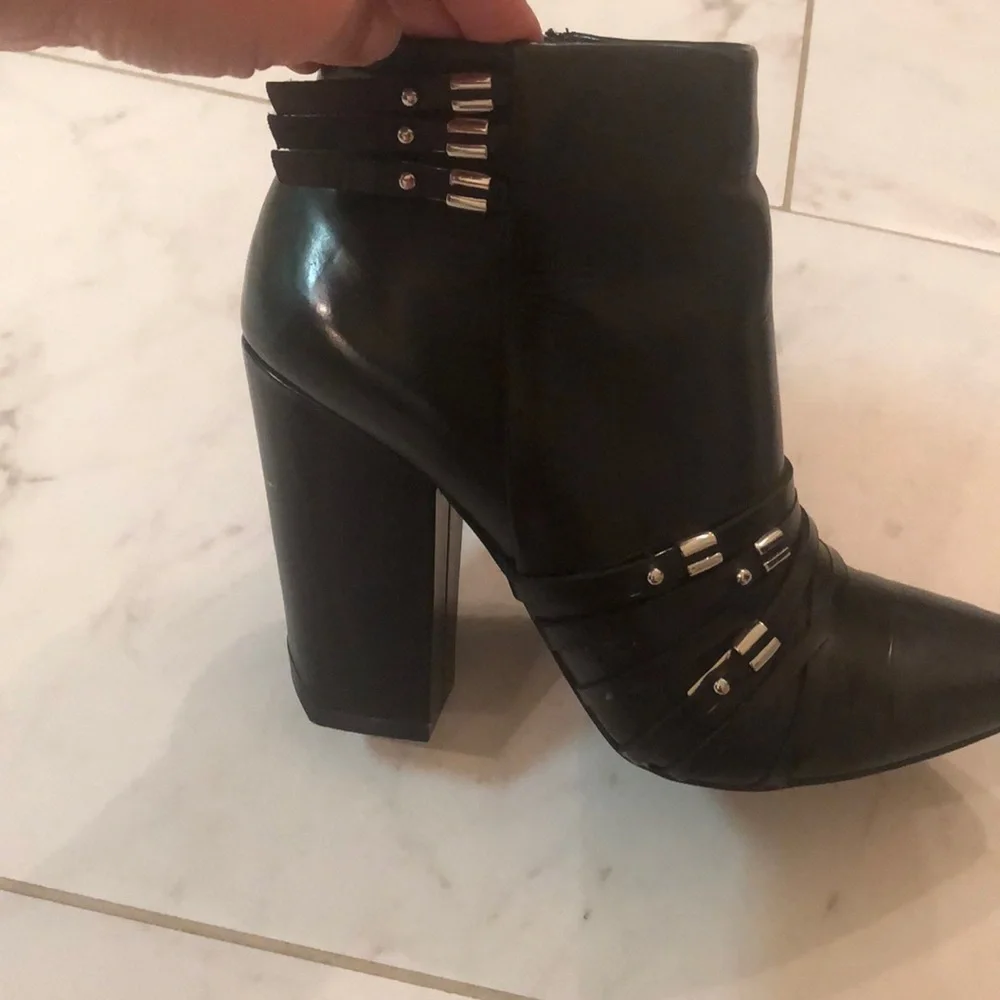 L.A.M.B booties - Picture 2 of 8